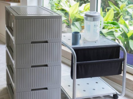 پویا پلاستیک شرق