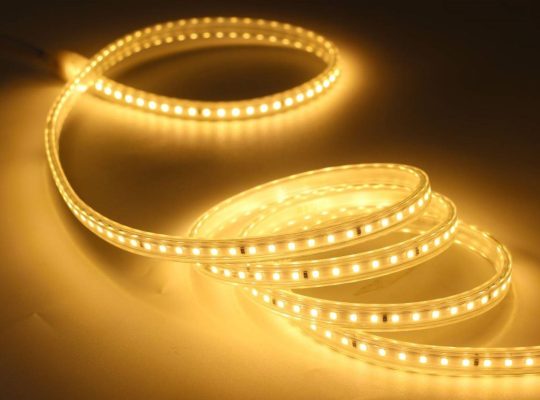 لیان نور راه ابریشم