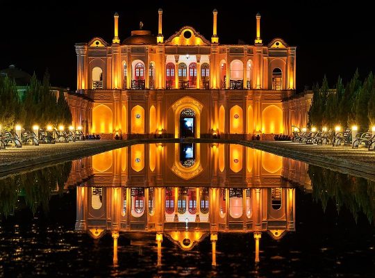 تقویم نمایشگاه های کرمان