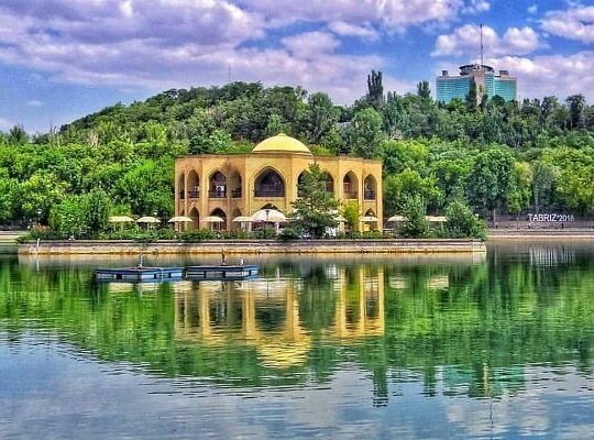 نمایشگاه های تبریز