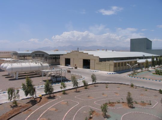 سرامیک‌های صنعتی اردکان