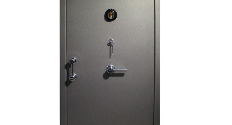 صندوق نسوز و درب پاسارگاد خرم